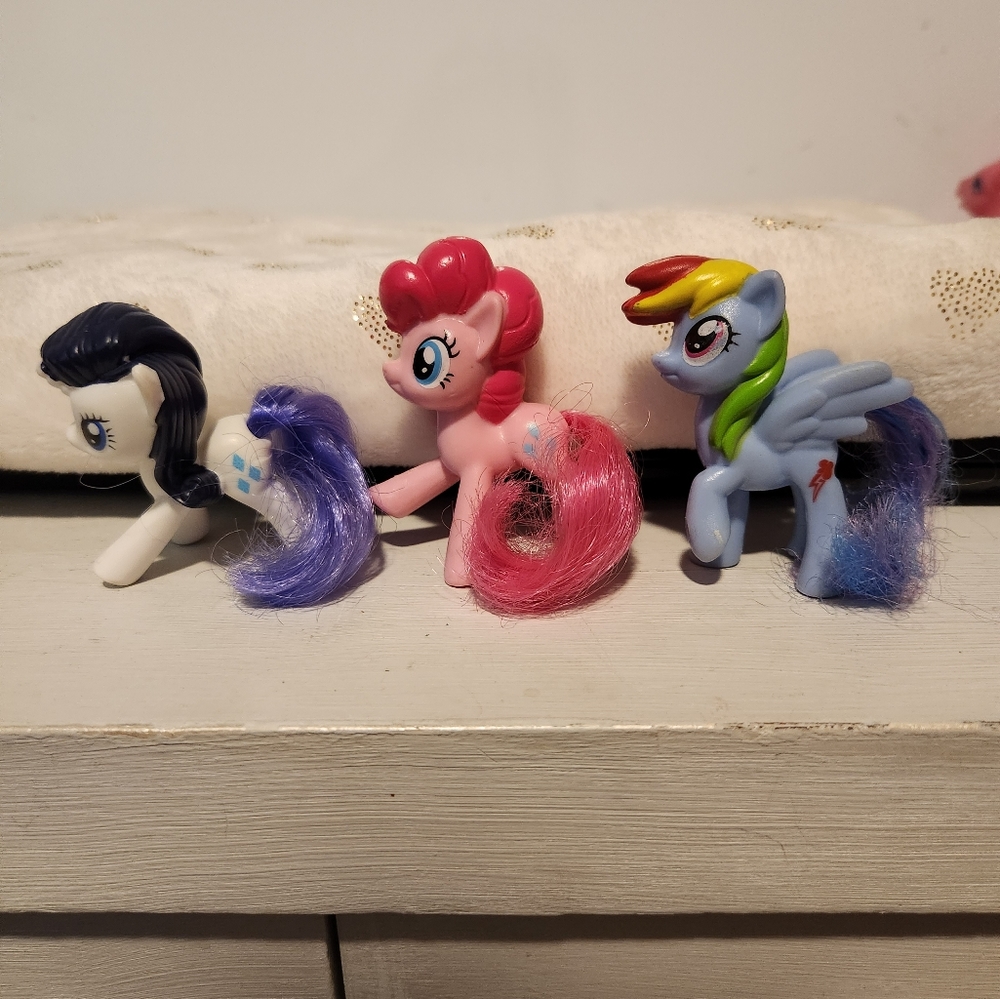 My Little Pony Lot of 3 figures toys.